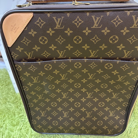 💎✨AUTHENTIC ✨💎LOUIS VUITTON PEGASSE 45 cm monogram canvass luggage - Picture 2 of 14